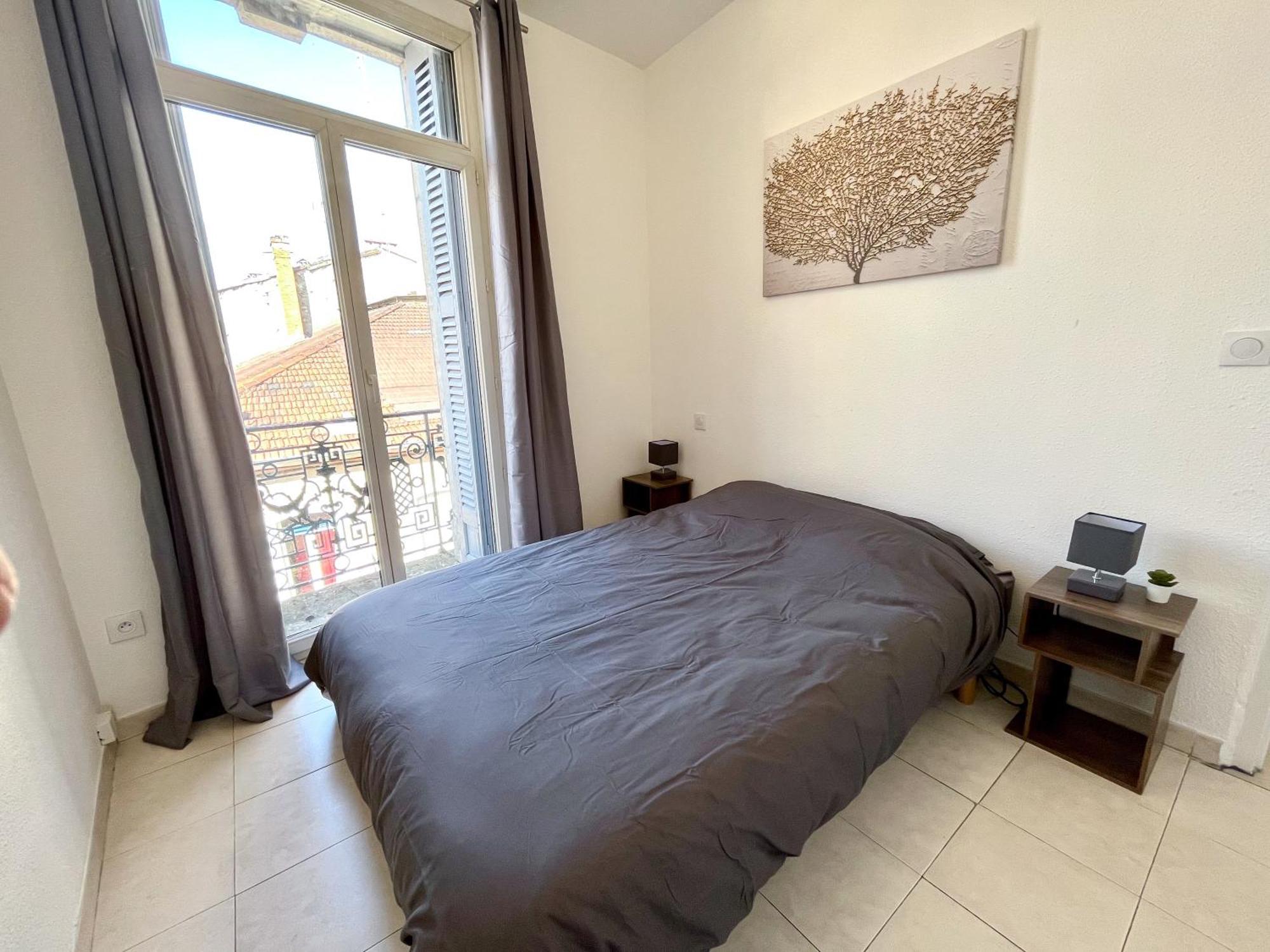 Chaleureux T3 Plein Centre Ville Béziers Extérieur photo