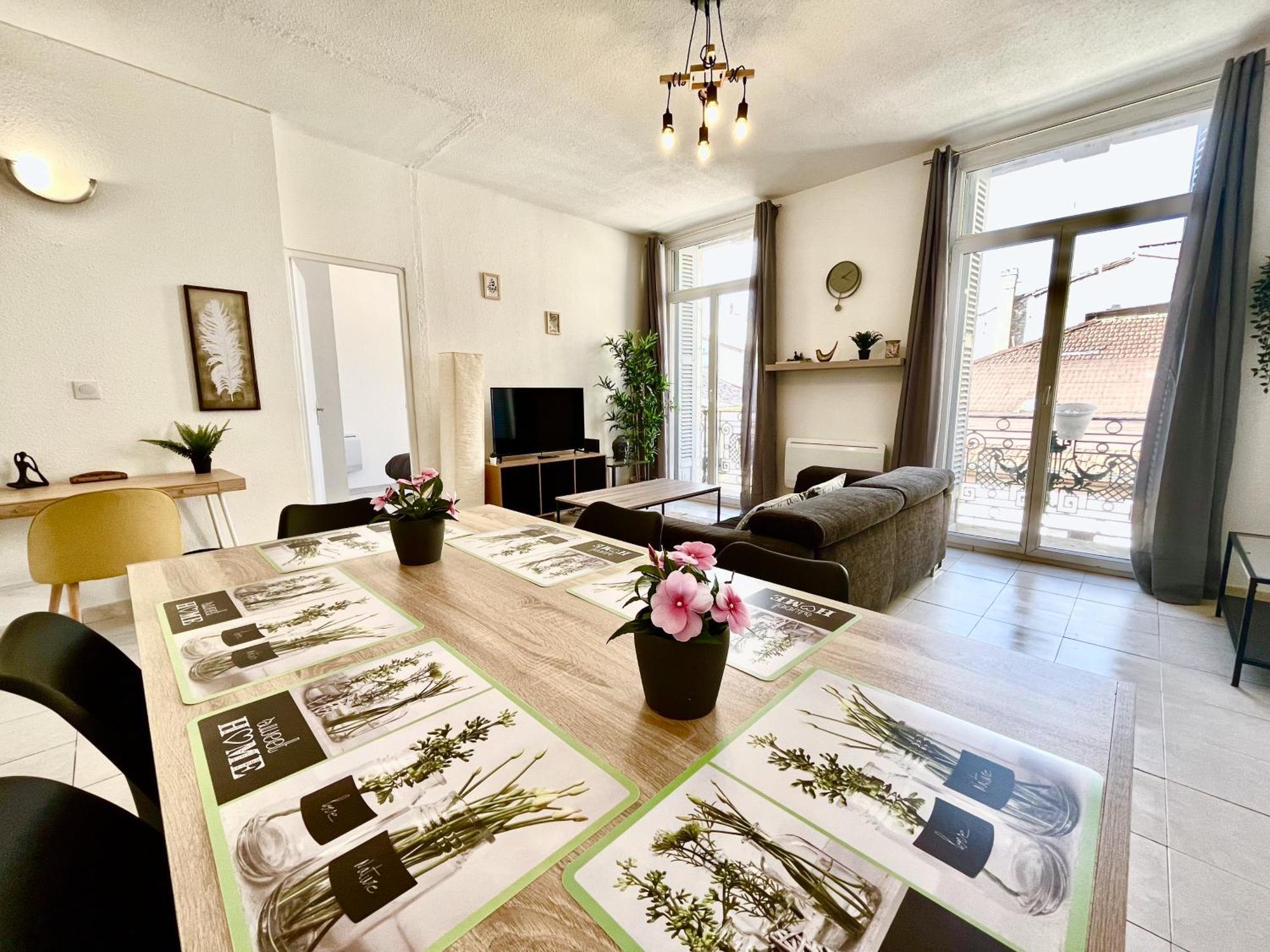 Chaleureux T3 Plein Centre Ville Béziers Extérieur photo