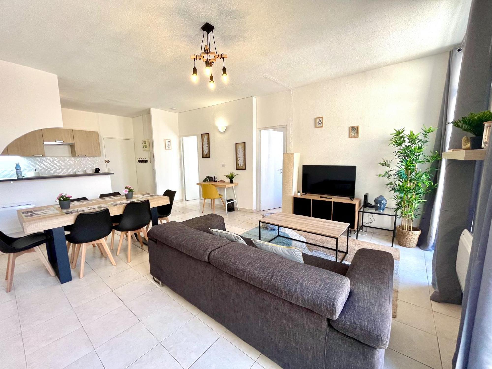Chaleureux T3 Plein Centre Ville Béziers Extérieur photo